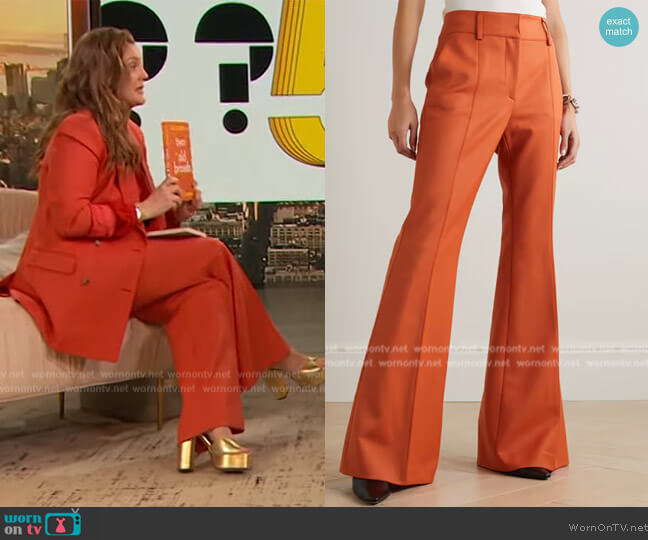 Gabriela Hearst Rhein Flare-Leg Wool Pants worn by Drew Barrymore on The Drew Barrymore Show