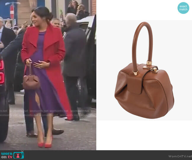 Meghan’s brown leather bag on Harry and Meghan