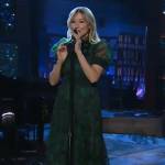 Jewel’s green tulle maxi dress on The Kelly Clarkson Show
