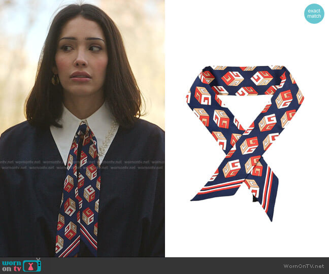 Gucci Silk Cube G Print Neck Bow Scarf Blue worn by Luna La (Zión Moreno) on Gossip Girl