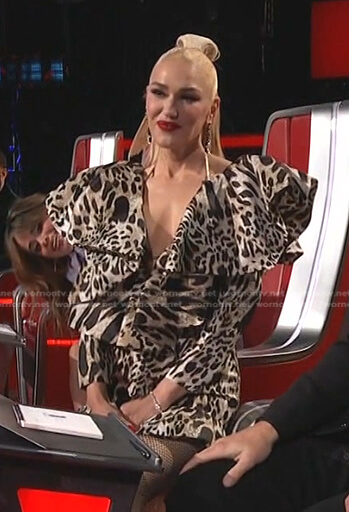 Gwen's leopard ruffle mini dress on The Voice