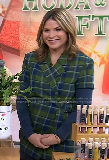 WornOnTV: Jenna's green Philadelphia Eagles jersey on Today, Jenna Bush  Hager