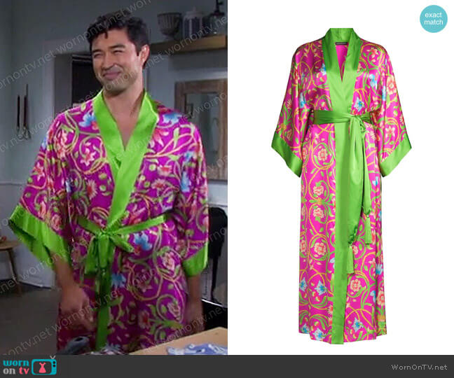 Josie Natori Kamakura Floral Silk Robe worn by Li Shin (Remington Hoffman) on Days of our Lives