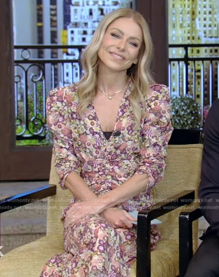 Kelly's floral print ruched v-neck dress on Live with Kelly and Ryan