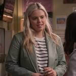 Leighton’s sage green leather blazer and striped t-shirt on The Sex Lives of College Girls