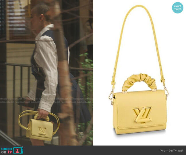 Louis Vuitton Twist PM Cross Body Bag worn by Julien Calloway (Jordan Alexander) on Gossip Girl