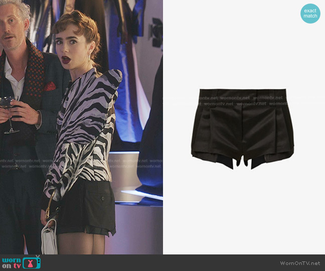 Miu Miu Low-Rise Raw-Hemmed Cotton Shorts in Black worn by Emily Cooper (Lily Collins) on Emily in Paris