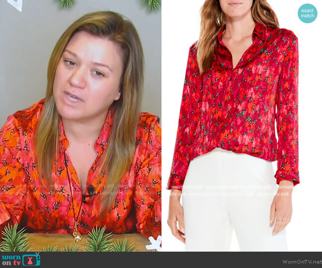 Nic + Zoe Mix & Mingle Long Sleeve Blouse worn by Kelly Clarkson on The Kelly Clarkson Show