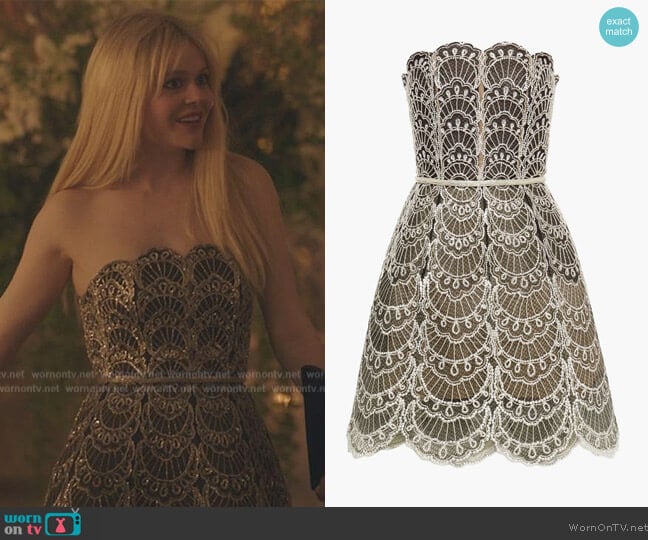 Oscar de la Renta Strapless embellished tulle mini dress worn by Audrey Hope (Emily Alyn Lind) on Gossip Girl