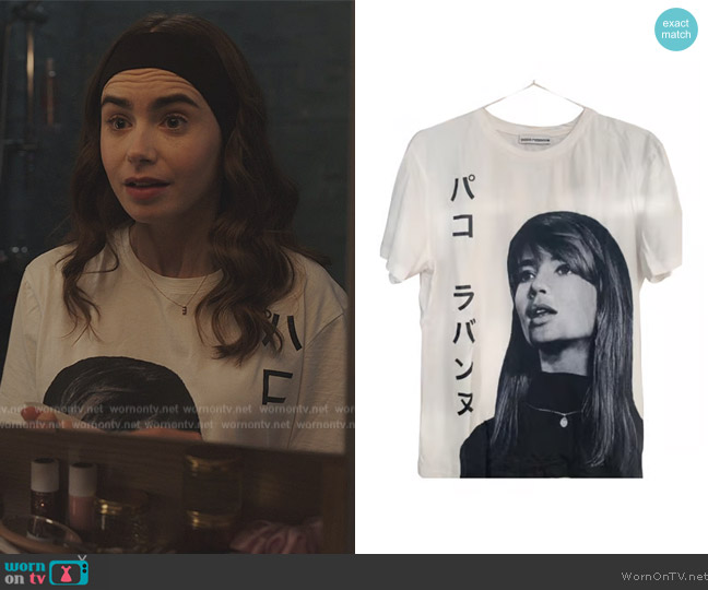 2018 Autumn Winter Collection Francoise Hardy tee by Paco Rabane worn by Emily Cooper (Lily Collins) on Emily in Paris