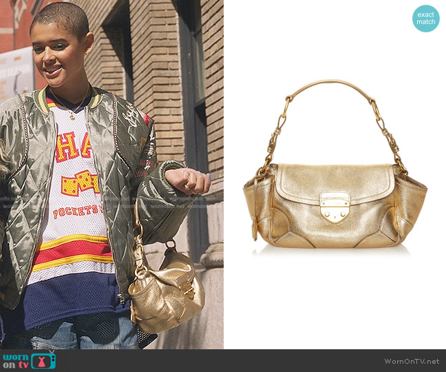 Prada Sound Lock Leather Shoulder Bag worn by Julien Calloway (Jordan Alexander) on Gossip Girl