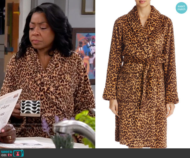 LAUREN Ralph Lauren Leopard Short Robe worn by Tina Butler (Tichina Arnold) on The Neighborhood