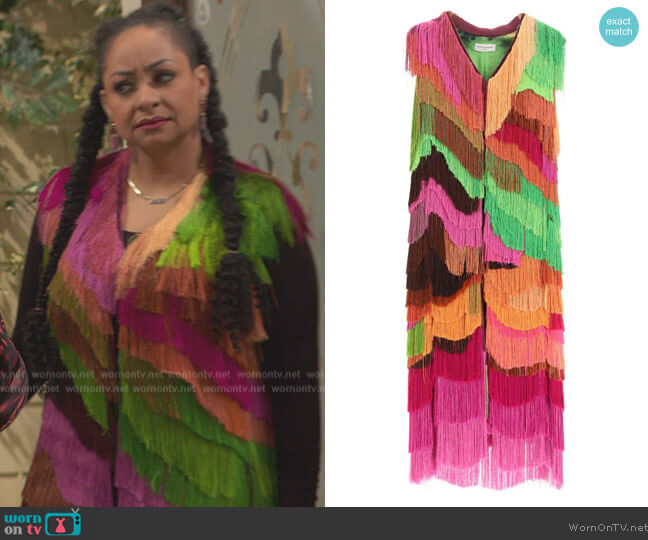 Dries Van Noten Multicolor Viscose Coat worn by Raven Baxter (Raven-Symoné) on Ravens Home