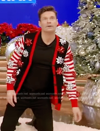 Ryan's bow embellished Christmas sweater on Live with Kelly and Ryan