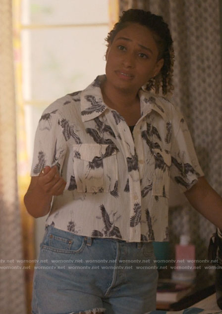 Sophie's bird print cropped shirt on The L Word Generation Q