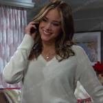 Stephanie’s white v-neck sweater on Days of our Lives