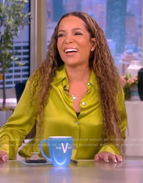 Sunny’s lime satin blouse on The View