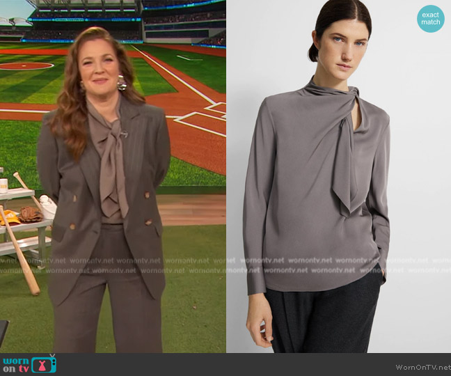 Theory Twisted Scarf Blouse in Silk Georgette worn by Drew Barrymore on The Drew Barrymore Show