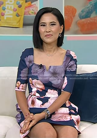 Vicky's blue floral elbow sleeve dress on Today