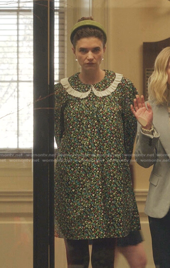 Wendy's floral dress with frilled collar on Gossip Girl