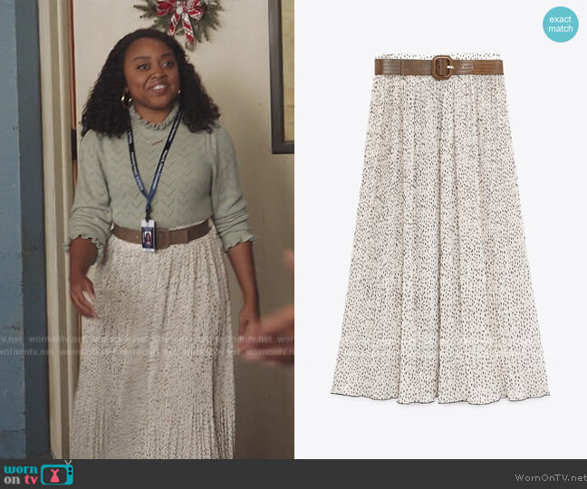 Zara Printed Pleated Skirt with Belt worn by Janine Teagues (Quinta Brunson) on Abbott Elementary