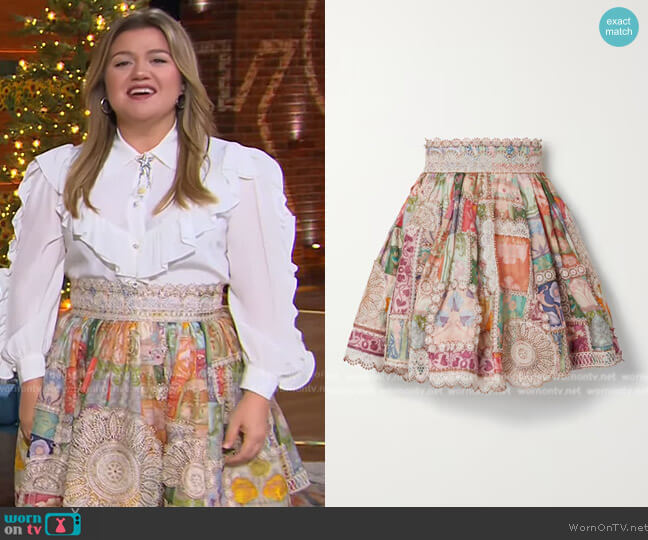 Zimmermann Cosmic Zodiac Doiley linen-blend mini skirt worn by Kelly Clarkson on The Kelly Clarkson Show