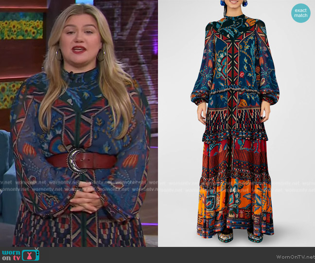 Farm Rio Ainika Tapestry Tiered Maxi Dress worn by Kelly Clarkson on The Kelly Clarkson Show