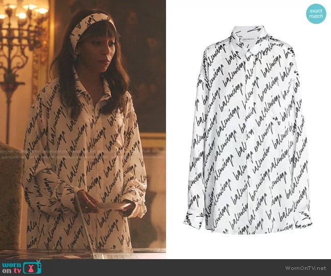 Balenciaga Oversized Logo Blouse worn by Monet de Haan (Savannah Lee Smith) on Gossip Girl