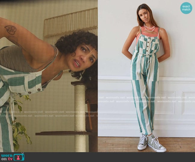 Urban Outfitters Bailey Linen Overall worn by Andi Nevinson (Jasika Nicole) on Fantasy Island