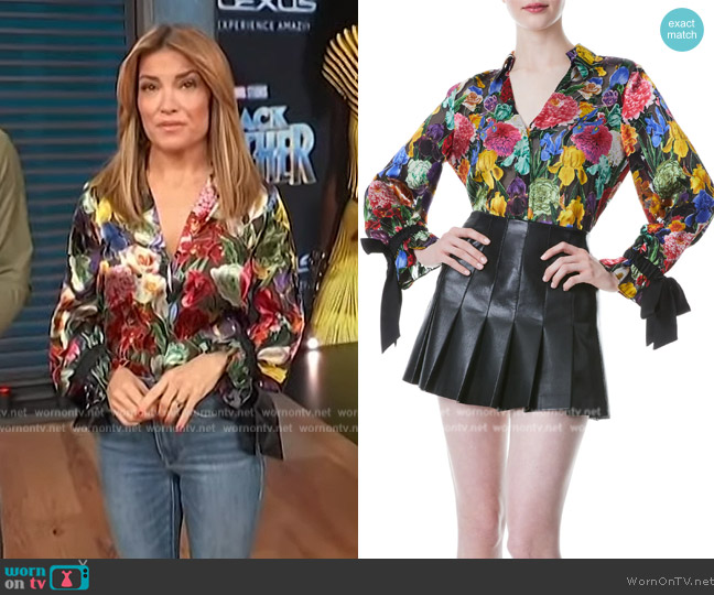 Alice + Olivia Randa Floral Tied Blouson Sleeve Top worn by Kit Hoover on Access Hollywood