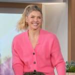 Amanda’s pink cardigan on The Talk