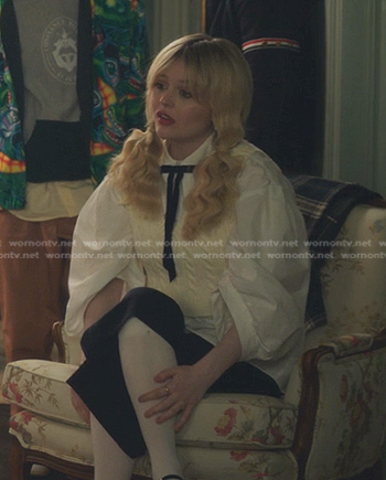 Audrey’s balloon sleeve blouse and knit vest on Gossip Girl