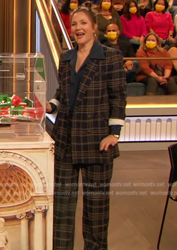 Drew’s plaid blazer and pants on The Drew Barrymore Show
