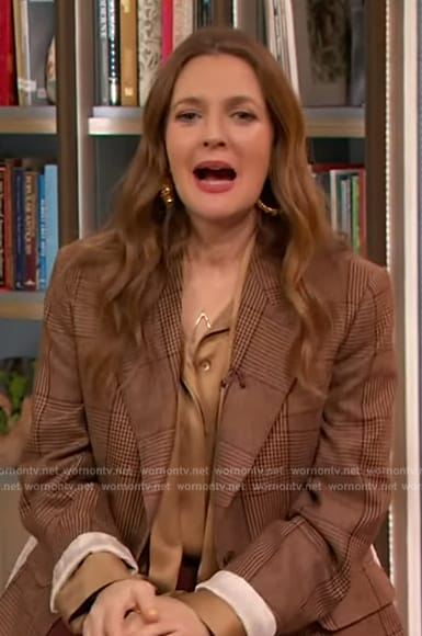 Drew’s brown tie neck blouse on The Drew Barrymore Show