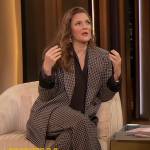 Drew’s houndstooth print blazer and pants on The Drew Barrymore Show