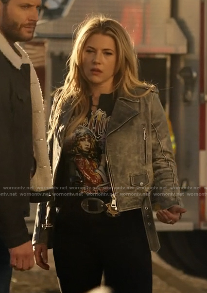 Jenny's Stevie Nicks t-shirt and leather jacket on Big Sky