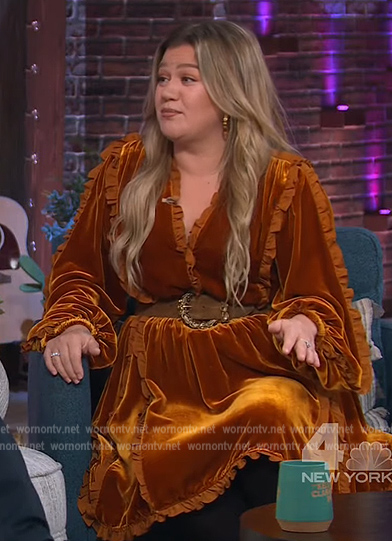 Kelly’s gold velvet ruffle trim mini dress on The Kelly Clarkson Show