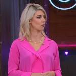 Kelly Rizzo’s pink layered blouse on The Kelly Clarkson Show
