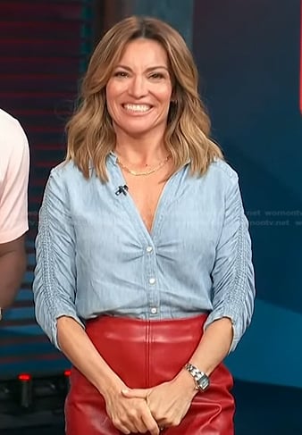 Kit’s chambray shirred sleeve top on Access Hollywood