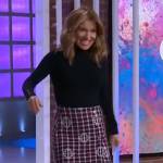 Kit’s black turtleneck and skirt on The Kelly Clarkson Show