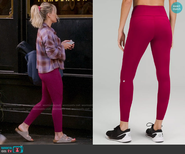 WornOnTV: Sophie's yoga outfit on How I Met Your Father
