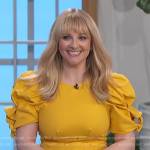 Melissa Rauch’s yellow puff sleeve dress on The Talk