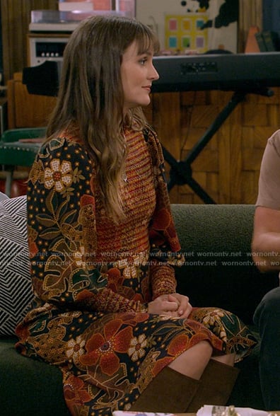 Meredith's floral smocked dress on How I Met Your Father