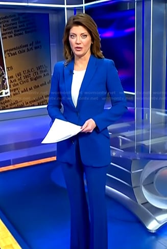 Norah’s blue blazer and pant suit on CBS Evening News