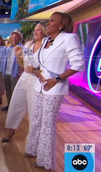 Robin’s white blazer and lace pants on Good Morning America