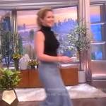 Sara’s denim skirt and sandals on The View