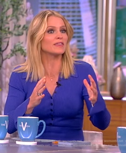 Sara's blue ribbed polo dress on The View