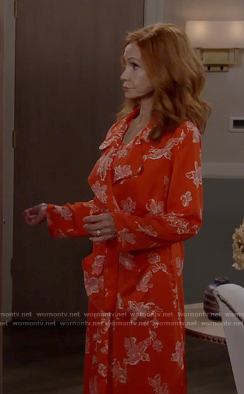 Sheila's red floral robe on Call Me Kat