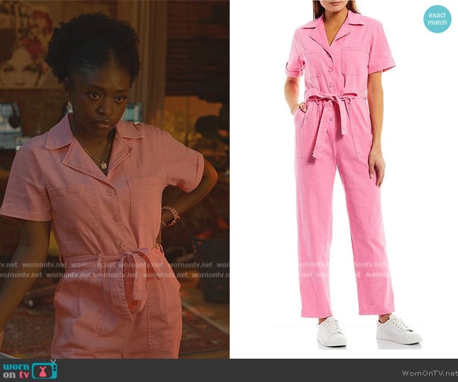 Skies Are Blue Washed Belted Utility Jumpsuit worn by Tasha Rivers (Zuri Reed) on National Treasure: Edge of History