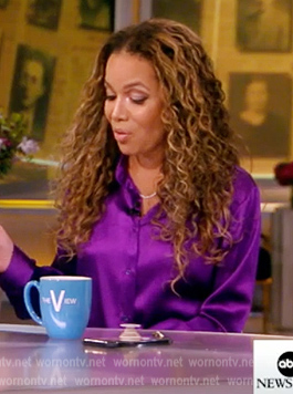 Sunny’s purple satin blousje on The View